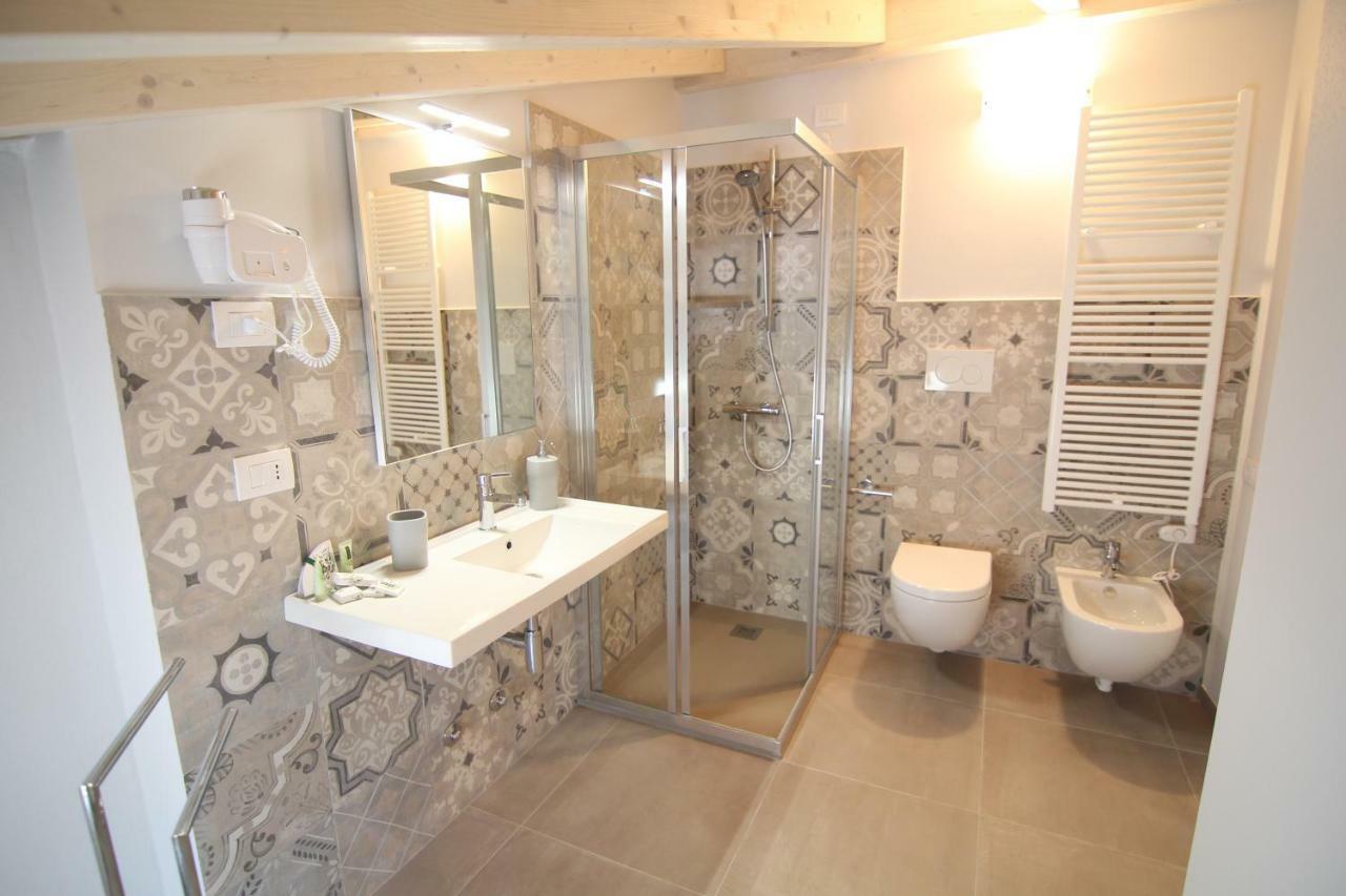Spagnoi Rooms Castelnuovo del Garda Luaran gambar
