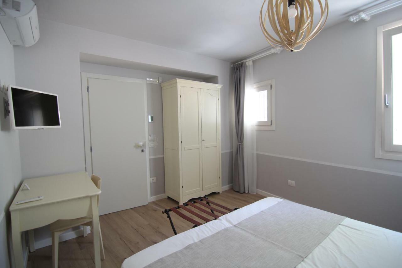 Spagnoi Rooms Castelnuovo del Garda Luaran gambar