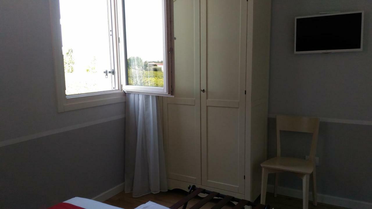 Spagnoi Rooms Castelnuovo del Garda Luaran gambar